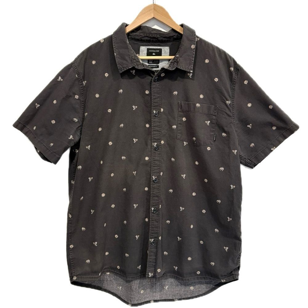 Quiksilver Bird Flower Print Shirt Mens Size XL Regular Fit Short Sleeve Button